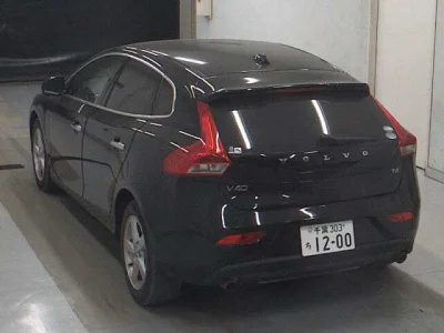 Volvo V40