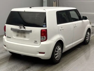 Toyota Corolla Rumion