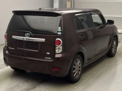 Toyota Corolla Rumion