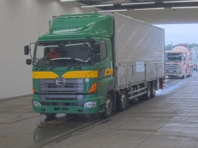 Hino PROFIA