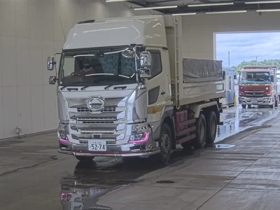 Hino PROFIA