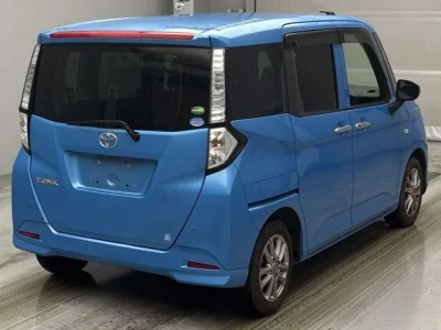 Toyota Tank