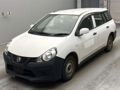 Nissan AD