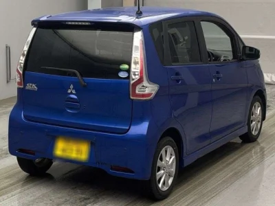 Mitsubishi EK CUSTOM