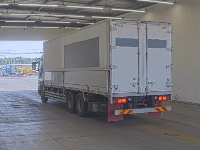 Mitsubishi FUSO SUPER GREAT