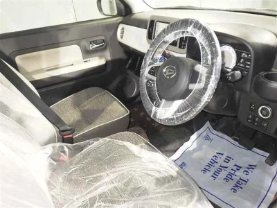 Daihatsu Mira Tocot