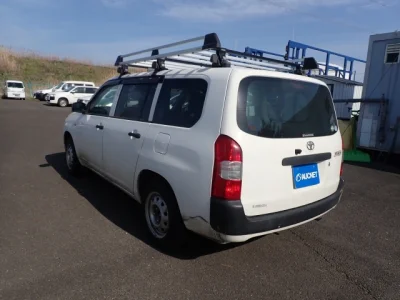 Toyota Succeed