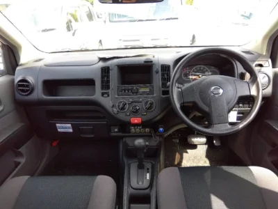 Nissan AD