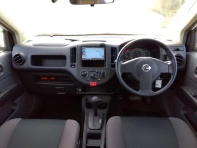 Nissan AD