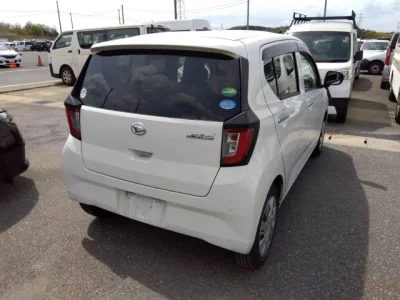 Daihatsu MIRA E S