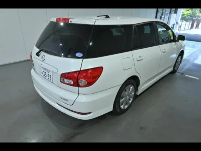 Nissan WINGROAD