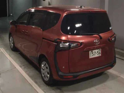 Toyota Sienta