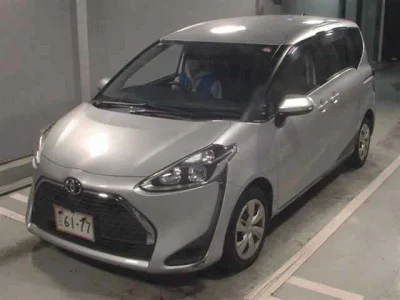 Toyota Sienta