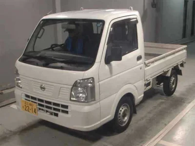 Nissan NT100 Clipper