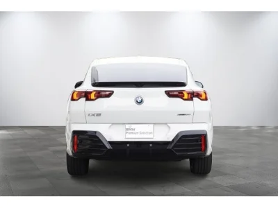 BMW iX2