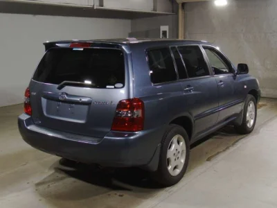 Toyota Kluger V