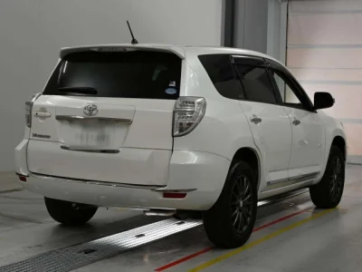 Toyota Vanguard