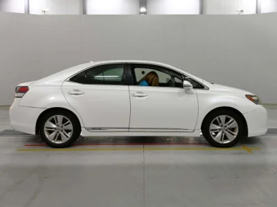 Lexus HS250h