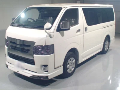 Toyota HiAce Van
