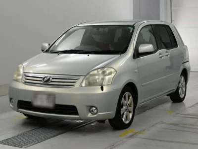 Toyota Raum