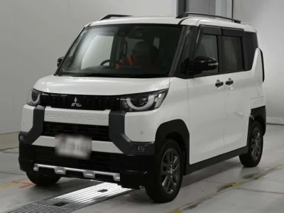Mitsubishi Delica Mini