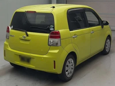 Toyota Spade