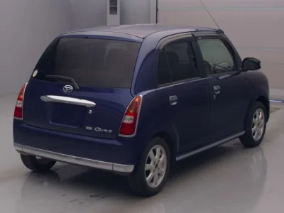Daihatsu MIRA
