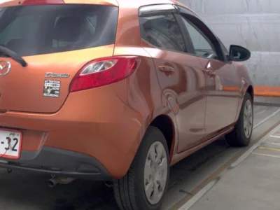 Mazda Demio