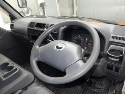Mazda Bongo Van