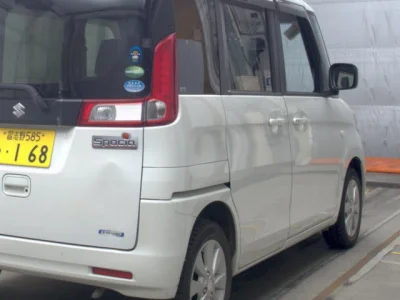 Suzuki Spacia
