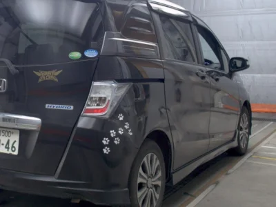 Honda Freed Spike