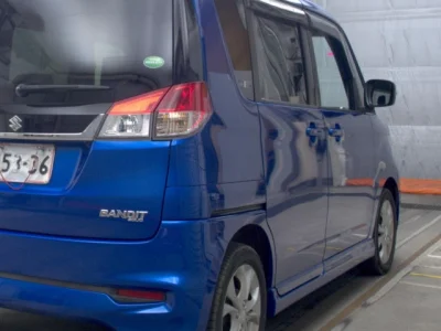 Suzuki Solio