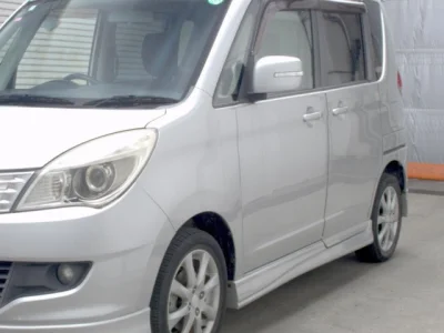 Mitsubishi Delica D:2