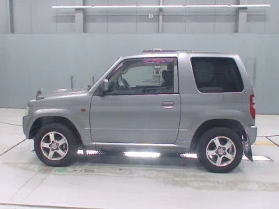 Nissan Kix