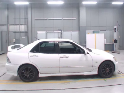 Toyota Altezza