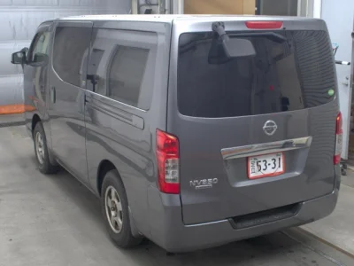 Nissan Caravan