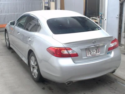 Nissan FUGA