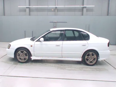 Subaru Legacy B4