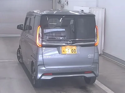 Nissan ROOX