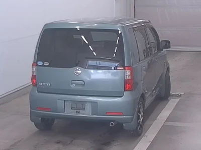 Nissan Otti