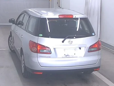 Nissan WINGROAD
