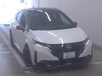 Nissan AURA