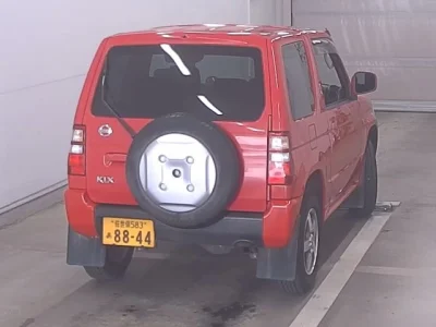Nissan Kix