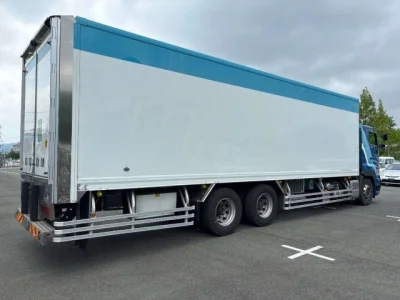 Hino PROFIA