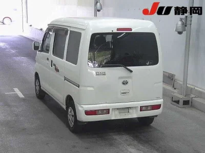Toyota Pixis Van