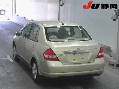 Nissan Tiida Latio
