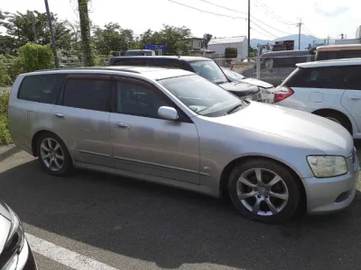 Nissan Stagea