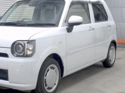 Daihatsu Mira Tocot