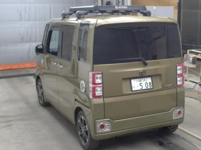Daihatsu WAKE