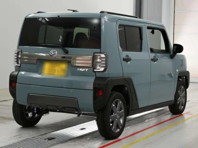 Daihatsu TAFT